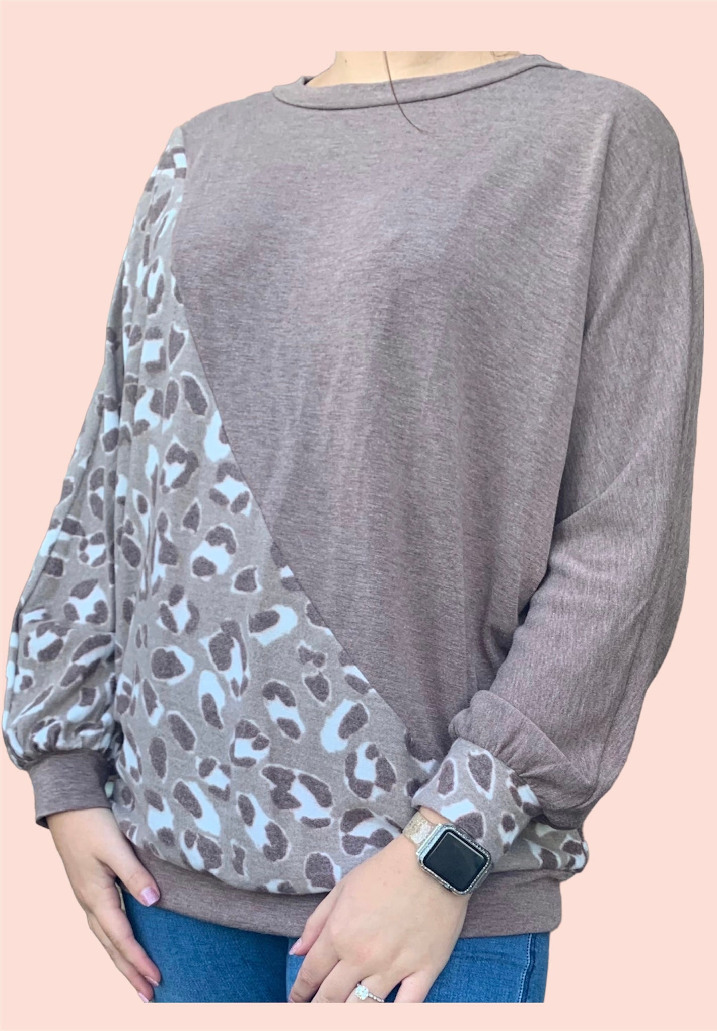 Cheetah split top