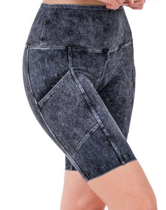 Mineral Wash Biker Shorts